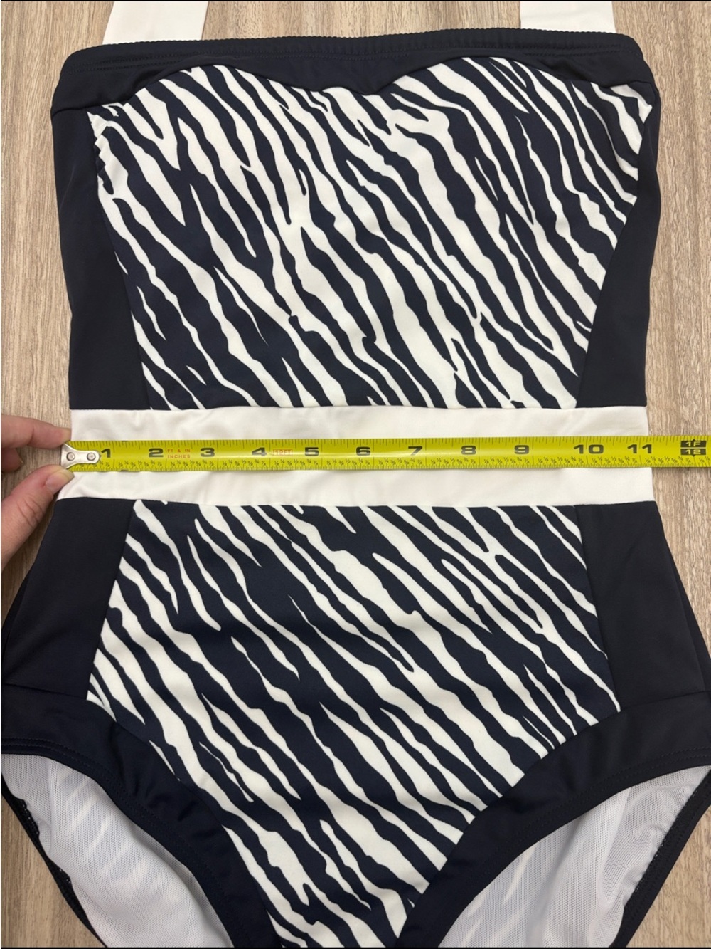 Boden Santorini Animal Print Stripe One Piece Halter Neck Bathing Suit Sz 2 NWT - Picture 8 of 8